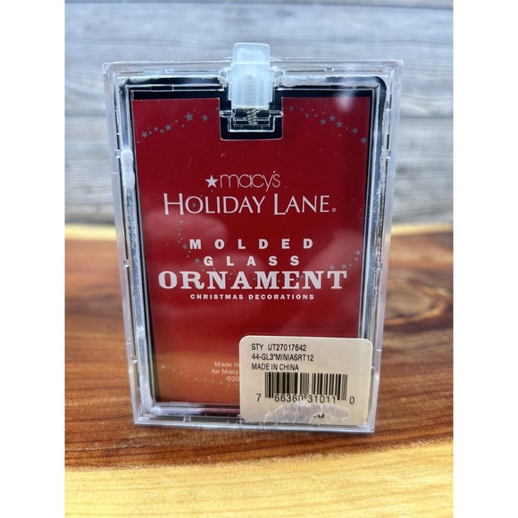 Macy's Holiday Lane Glass Snowman Collectible Christmas Ornament NIB - Picture 3 of 7